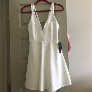 NWT Lulus skater dress